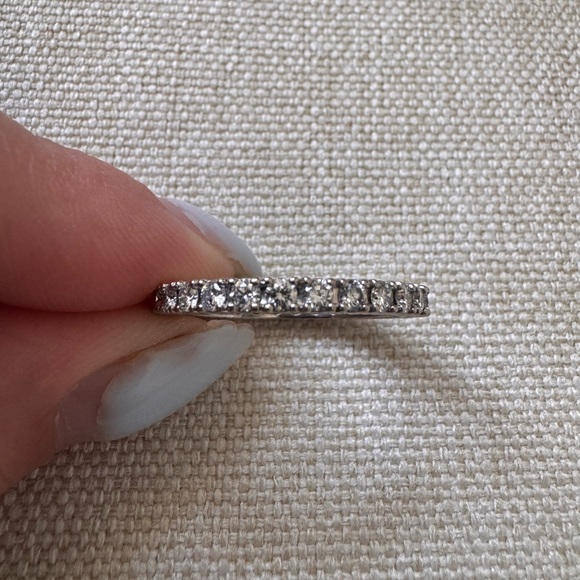 Genuine ✅ 14k WG 1.40 ctw Full French Pave Diamond Eternity Ring Size 9✨ - Picture 10 of 17